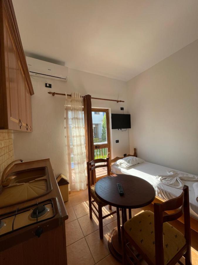 Hotel Athina Velipojë Eksteriør billede