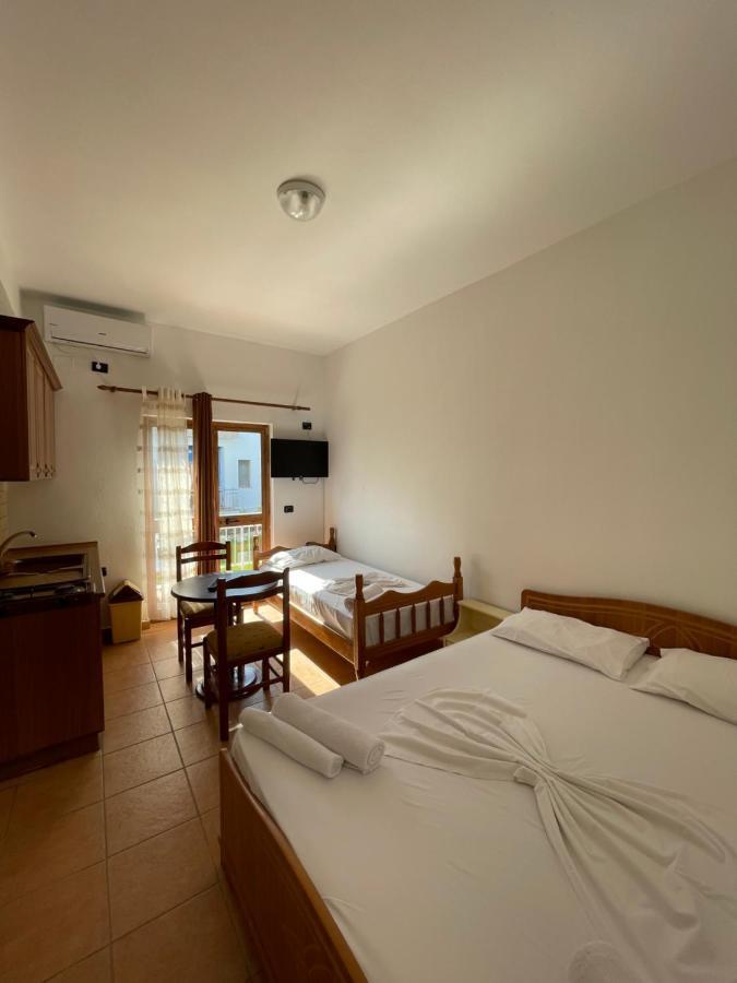 Hotel Athina Velipojë Eksteriør billede