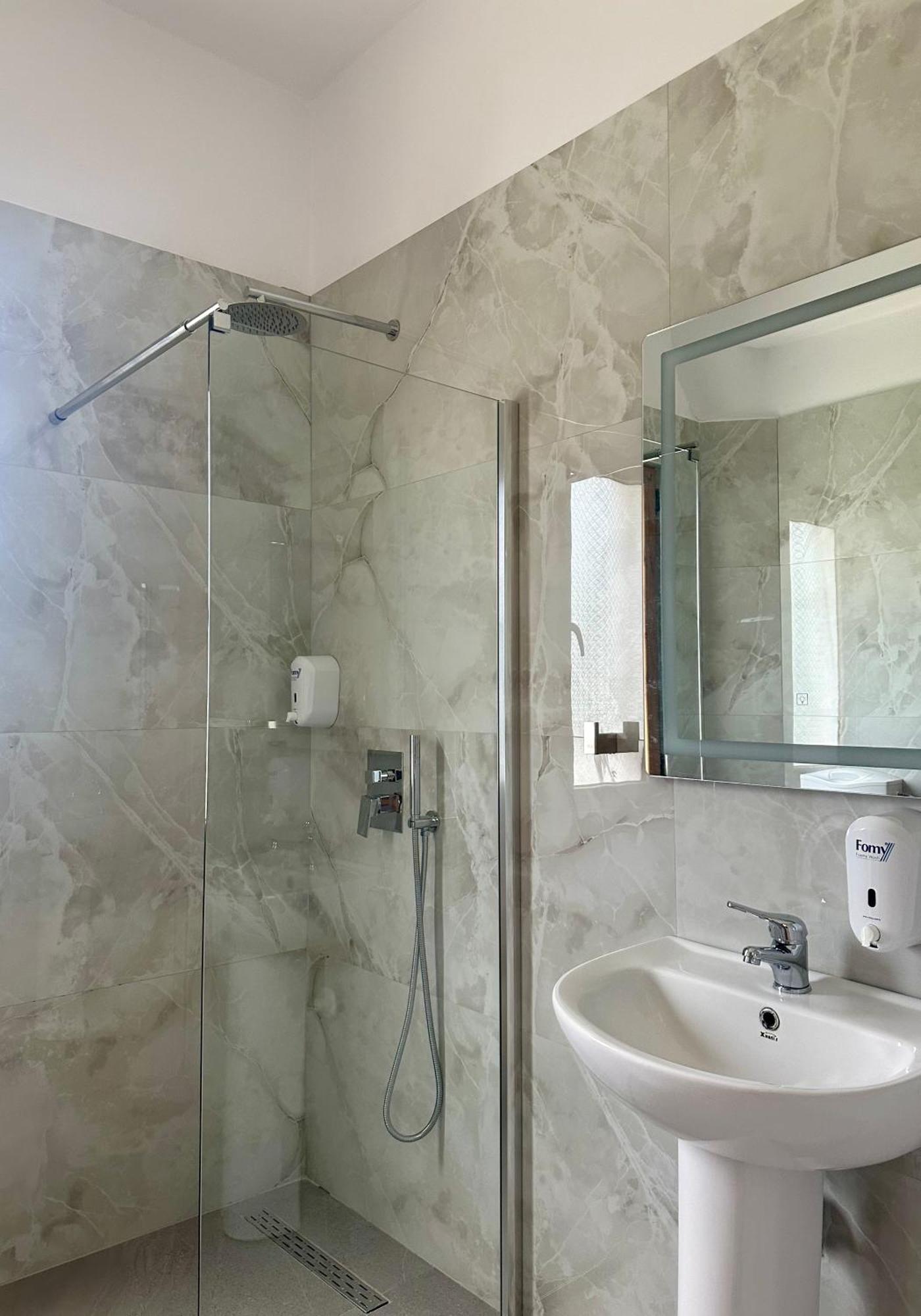Hotel Athina Velipojë Eksteriør billede